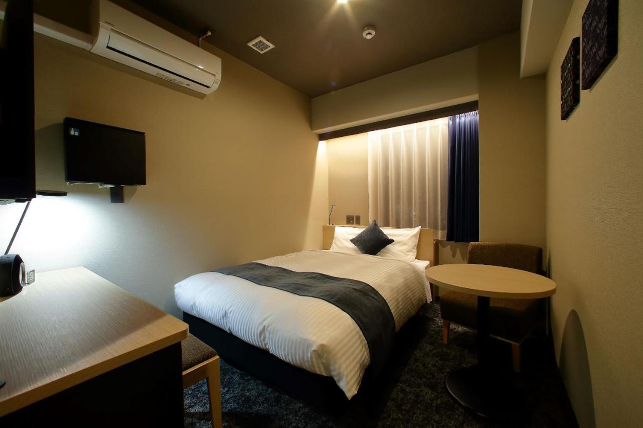โรงแรม The Celecton คุรุเมะ